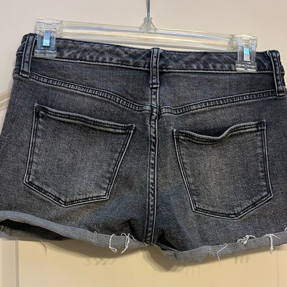 High Rise Denim shorts - Picture 2 of 4